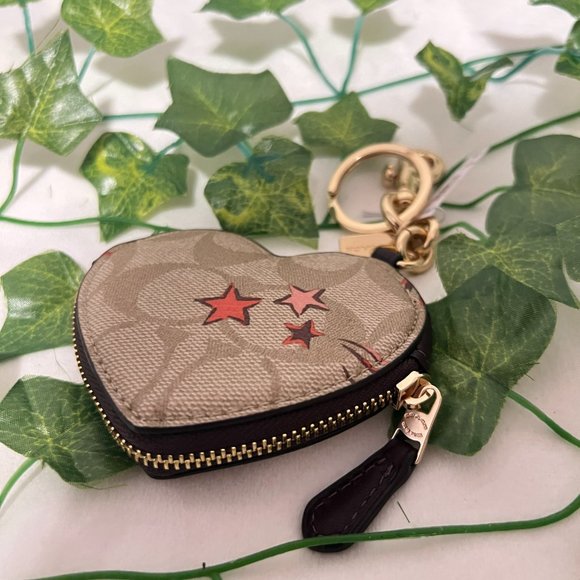 Heart Pouch Bag Charm In Signature Canvas With Heart And Star Print coach ck071 - Picture 3 of 5